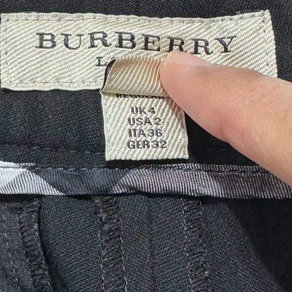 Burberry Stretchy Straight Leg Flat Front Women’s Pants Size 2 - Picture 12 of 12